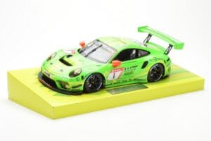 Porsche 911 991.2 GT3 R #1 Manthey Racing 24 Hours Nurburgring 2019 Minichamps 1:18 MG-M-911-19-1801 Metāls — attēls 2 no 6
