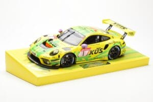 Porsche 911 991.2 GT3 R #1 Manthey Racing 24 Hours Nurburgring 2022 Minichamps 1:18 MG-M-911-24H-22-1801 Metāls — attēls 2 no 6