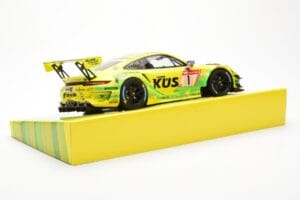 Porsche 911 991.2 GT3 R #1 Manthey Racing 24 Hours Nurburgring 2022 Minichamps 1:18 MG-M-911-24H-22-1801 Metāls — attēls 3 no 6