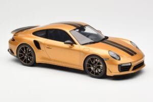 Porsche 911 991.2 Turbo S Exclusive Zeltains GT Spirit 1:18 GT444 Sveķi — attēls 4 no 6
