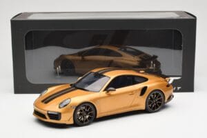 Porsche 911 991.2 Turbo S Exclusive Zeltains GT Spirit 1:18 GT444 Sveķi — attēls 6 no 6