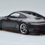 Porsche 911 992 GT3 Touring Package Pelēks Norev 1:18 - image 6 of 7