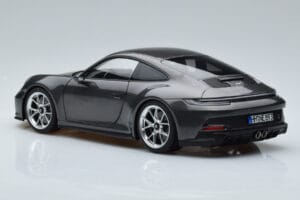 Porsche 911 992 GT3 Touring Package Pelēks Norev 1:18 187305 Metāls — attēls 6 no 7