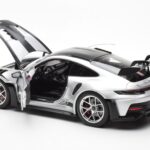 Porsche 911 992 GT3 Weissach Pack GT Sudraba Metallic Norev 1:18 - image 5 of 8
