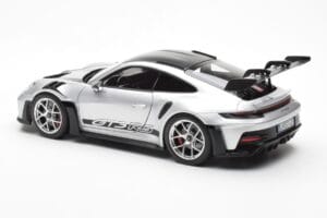 Porsche 911 992 GT3 Weissach Pack GT Sudraba Metallic Norev 1:18 187366 Metāls — attēls 7 no 8