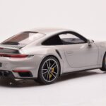 Porsche 911 992 Turbo S Crayon Pelēks GT Spirit 1:18 - image 2 of 6