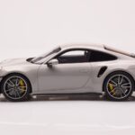 Porsche 911 992 Turbo S Crayon Pelēks GT Spirit 1:18 - image 3 of 6