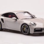 Porsche 911 992 Turbo S Crayon Pelēks GT Spirit 1:18 - image 4 of 6
