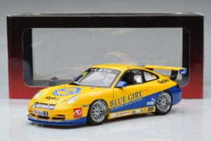 Porsche 911 996 GT3 Cup #88 Macau Winner 2005 AUTOart 1:18 80574 Metāls — attēls 7 no 7