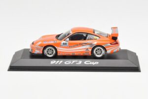 Porsche 911 996 GT3 Cup #88 Adidas Minichamps 1:43