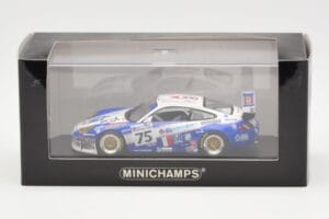 Porsche 911 996 GT3 RS #75 Khan / Sugden / Smith 24 Hours of Le Mans 2004 Minichamps 1:43 400046975 Metāls — attēls 4 no 4