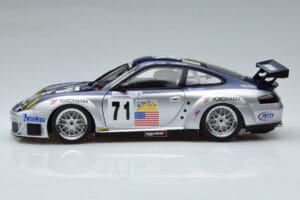Porsche 911 996 GT3 RSR #71 A. Job 2005 AUTOart 1:18 80583 Metāls — attēls 4 no 7