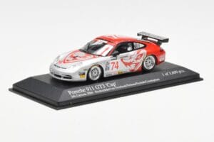 Porsche 911 996 GT3 RSR Flying Lizard #74 M. Rockenfeller / D. Cunningham / S. Neiman / J. Pechnik / J. Van Overbeek Rolex 24 — attēls 2 no 4