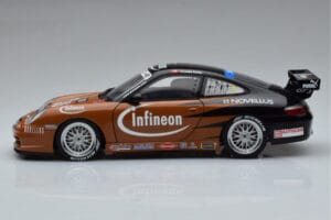 Porsche 911 996 GT3 R #2 S. Miau Carrera Cup Asia 2004 AUTOart 1:18 80488 Metāls — attēls 4 no 7