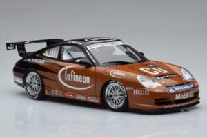 Porsche 911 996 GT3 R #2 S. Miau Carrera Cup Asia 2004 AUTOart 1:18 80488 Metāls — attēls 5 no 7
