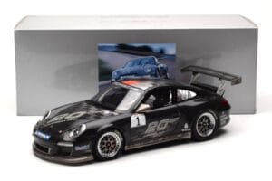 Porsche 911 997 GT3 Cup #1 20th Anniversary Carrera Cup 2010 Minichamps 1:18 WAP0210090B Metāls — attēls 8 no 8