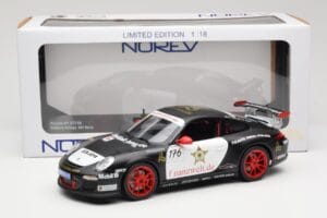 Porsche 911 997 GT3 RS #176 Team Ring Police VLN 2011 Norev 1:18 187570 Metāls — attēls 8 no 8