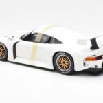 Porsche 911 GT1 Balts UT Models 1:18 - image 5 of 6