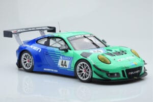 Porsche 911 GT3 R Falken Motorsports #44 M. Ragginger / J. Bergmeister / M. Werner / L. Vanthoor 24 Hours of Nurburgring 2017 — attēls 4 no 6