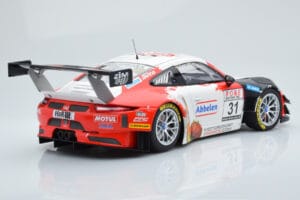 Porsche 911 GT3 R Frikadelli Racing Team #31 M. Arnold / I. Fernandez Winners VLN Round 3 2018 Minichamps 1:18 153186991 Metā — attēls 2 no 6