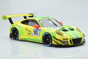 Porsche 911 GT3 R Manthey Racing #911 F. Scherer / K. Estre / R. Dumas / L. Vanthoor / E. Bamber 24 Hours of Nurburgring 2018 — attēls 4 no 6