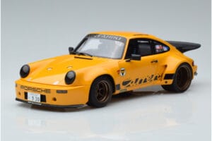 Porsche 911 RSR 3.0 Hommage Yamanouchi San GT Spirit 1:18 GT394 Sveķi