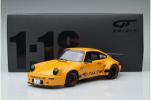 Porsche 911 RSR 3.0 Hommage Yamanouchi San GT Spirit 1:18 GT394 Sveķi — attēls 6 no 6