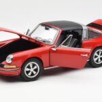 Porsche 911 Targa S Sarkans Schuco 1:18 - image 2 of 9