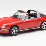 Porsche 911 Targa S Sarkans Schuco 1:18 - image 3 of 9