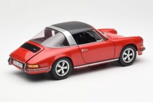 Porsche 911 Targa S Sarkans Schuco 1:18 450036200 Metāls — attēls 4 no 9
