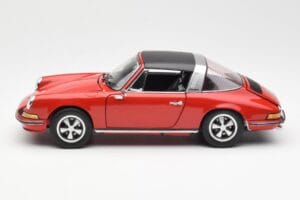 Porsche 911 Targa S Sarkans Schuco 1:18 450036200 Metāls — attēls 5 no 9