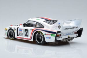 Porsche 935J #2 Liqui Moly R. Stommelen / R. Joest / V. Merl 24 Hours of Daytona Winner 1980 MCG 1:18 MCG18803R Metāls — attēls 5 no 6