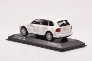 Porsche Cayenne Concept Schaeffler Gruppe Automotive Minichamps 1:43 PORSCHE-264306 Metāls — attēls 3 no 4