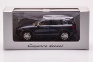Porsche Cayenne 9PA Diesel Tumši Zils Minichamps 1:43 WAP0200030B Metāls — attēls 4 no 4