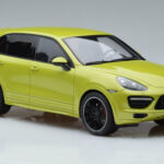 Porsche Cayenne GTS 92A Peridot Zaļš GT Spirit 1:18 - image 4 of 6