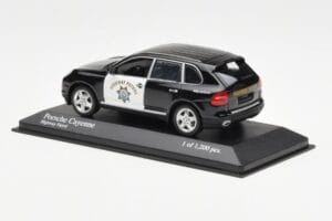 Porsche Cayenne 9PA Highway Patrol Minichamps 1:43 400066291 Metāls — attēls 3 no 4