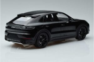 Porsche Cayenne E3 S Coupe Minichamps 1:18 187673 Metāls — attēls 2 no 6