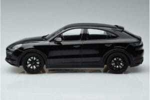 Porsche Cayenne E3 S Coupe Minichamps 1:18 187673 Metāls — attēls 3 no 6