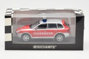 Porsche Cayenne S Feuerwehr Minichamps 1:43 WAPC02060116 Metāls — attēls 4 no 4