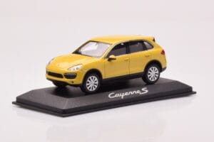 Porsche Cayenne 92A Smilšu Dzeltens Minichamps 1:43 WAP0200060B Metāls — attēls 2 no 4