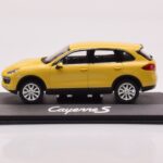 Porsche Cayenne 92A Smilšu Dzeltens Minichamps 1:43