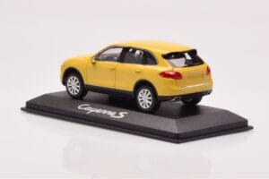 Porsche Cayenne 92A Smilšu Dzeltens Minichamps 1:43 WAP0200060B Metāls — attēls 3 no 4