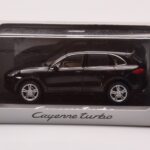 Porsche Cayenne 92A Turbo Melns Minichamps 1:43 - image 4 of 4