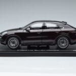 Porsche Cayenne Turbo Coupe Mahagons Norev 1:18 WAP0213190K Metāls - image 4 of 8