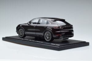 Porsche Cayenne Turbo Coupe Mahagons Norev 1:18 WAP0213190K Metāls — attēls 6 no 8