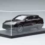Porsche Cayenne Turbo Coupe Mahagons Norev 1:18 WAP0213190K Metāls - image 7 of 8