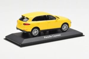 Porsche Cayenne 92A Dzeltens MaxiChamps 1:43 940063201 Metāls — attēls 2 no 4