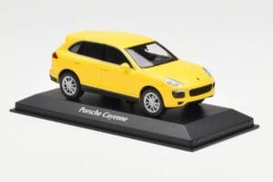 Porsche Cayenne 92A Dzeltens MaxiChamps 1:43 940063201 Metāls — attēls 3 no 4