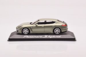 Porsche Panamera 970 S Hybrid Critall Zaļš Minichamps 1:43