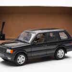 Range Rover P38 4.6 HSE Melns Metaliks AUTOart 1:18 - image 2 of 9